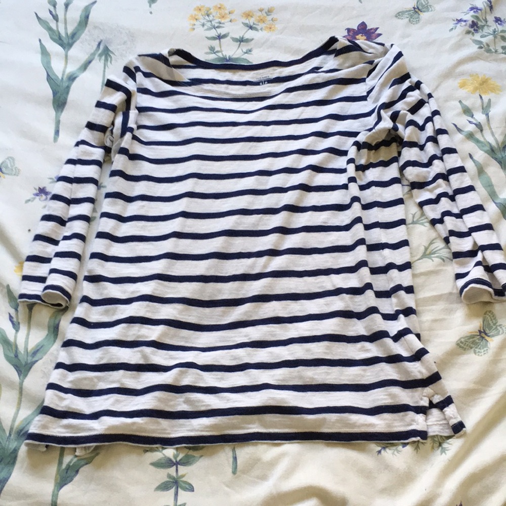 Striped 3/4 Sleeve shirt